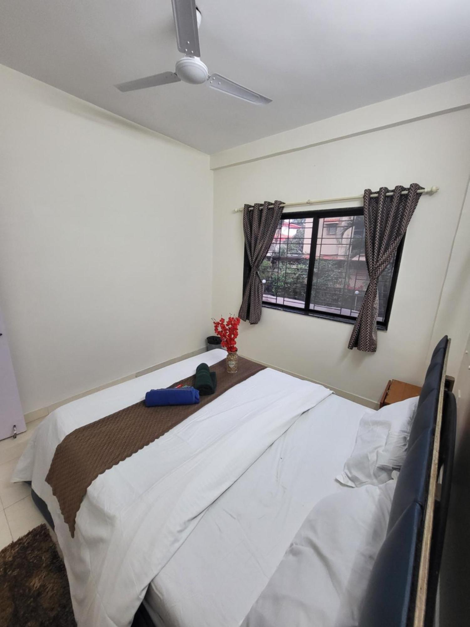 The Perfect Stays Para Disco Big Pool Cricket Turf Villa Lonavala Exteriör bild