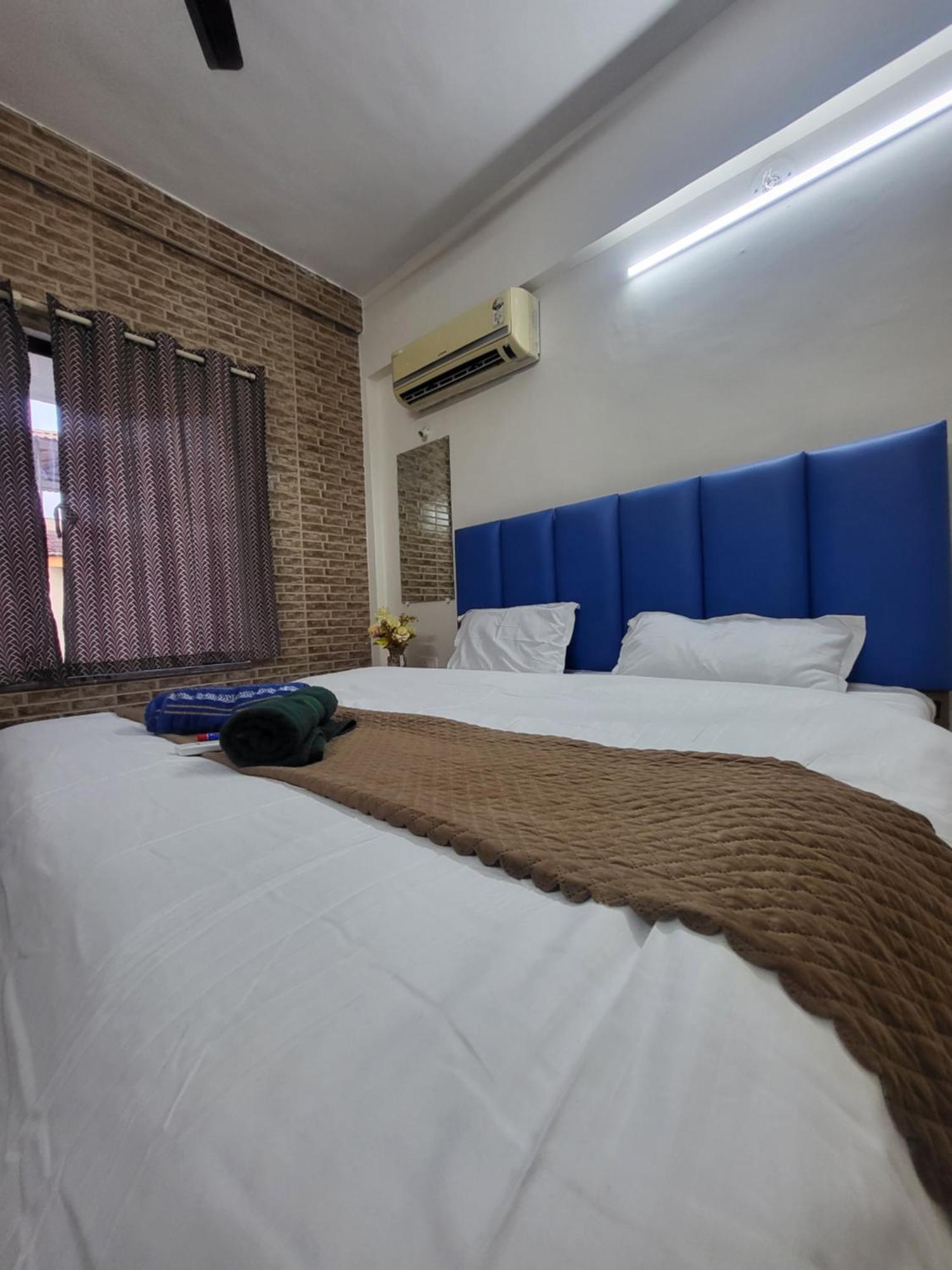 The Perfect Stays Para Disco Big Pool Cricket Turf Villa Lonavala Exteriör bild